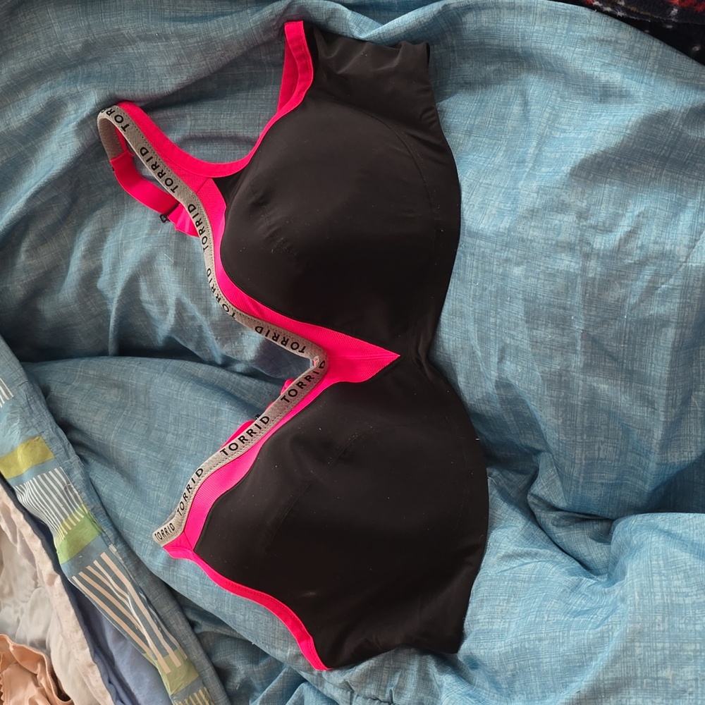 Torrid Active Bra size 50C